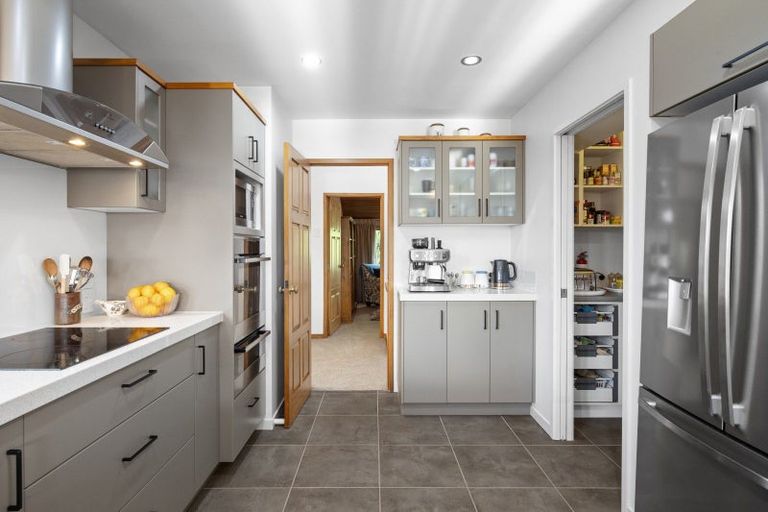 Photo of property in 69 Cape Hill Road, Pukekohe, 2120