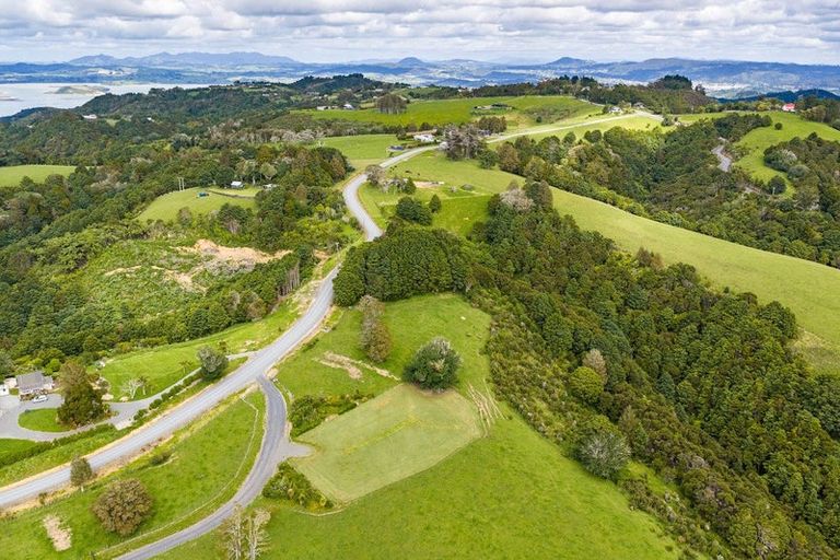 Photo of property in 75 Kohinui Road, Parua Bay, 0192