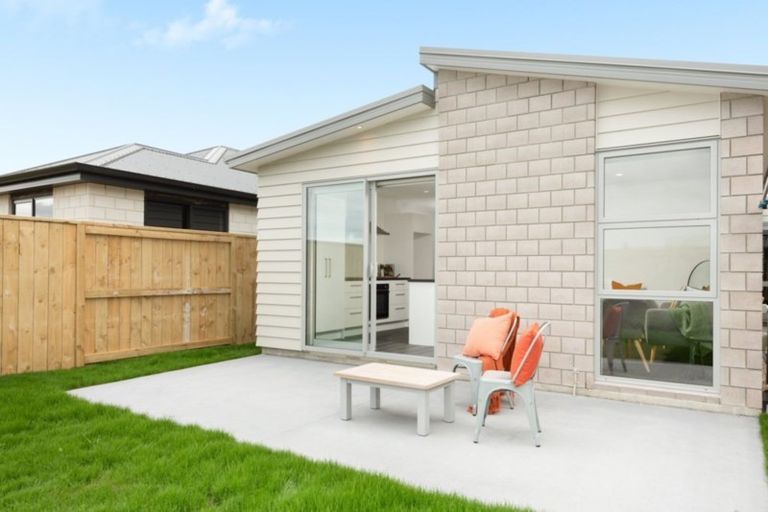 Photo of property in 17 Foley Grove, Pyes Pa, Tauranga, 3110