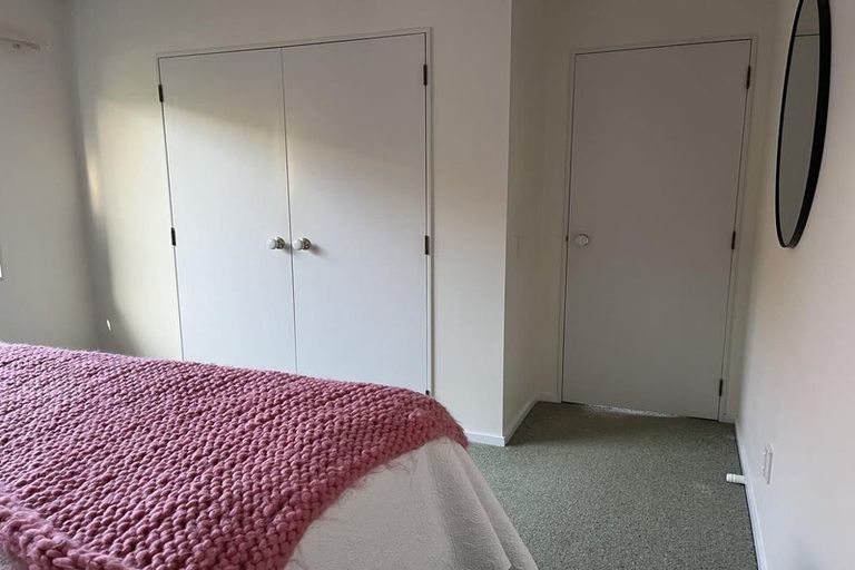 Photo of property in 7a Peter Button Place, Johnsonville, Wellington, 6037