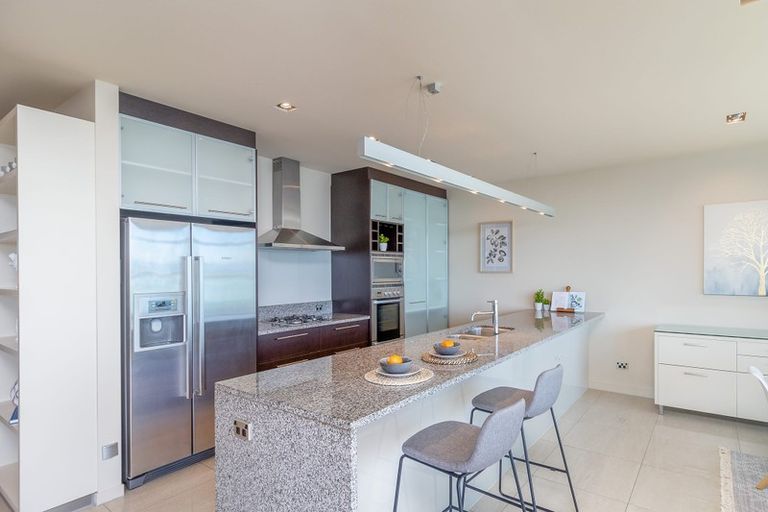 Photo of property in Quay Apartments, 104/283 Wakefield Quay, Stepneyville, Nelson, 7010