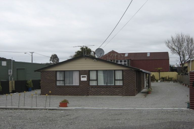 Photo of property in 11 Ward Street, Runanga, 7803