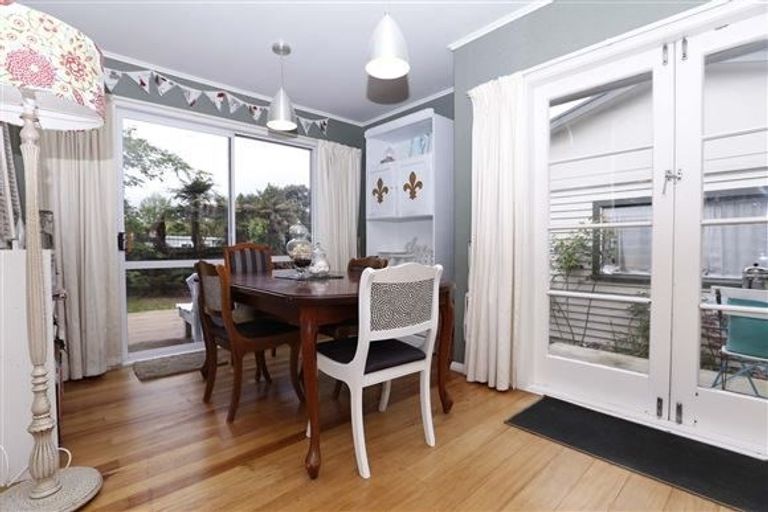 Photo of property in 31 Gillies Avenue, Claudelands, Hamilton, 3214