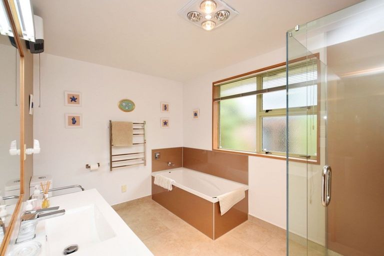 Photo of property in 112 Gladstone Terrace, Gladstone, Invercargill, 9810