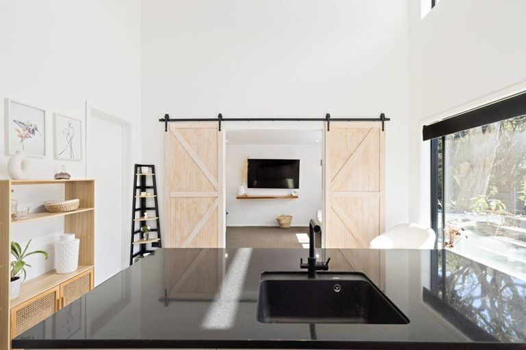 Photo of property in 14 Williams Street, Mahurangi East, Warkworth, 0982