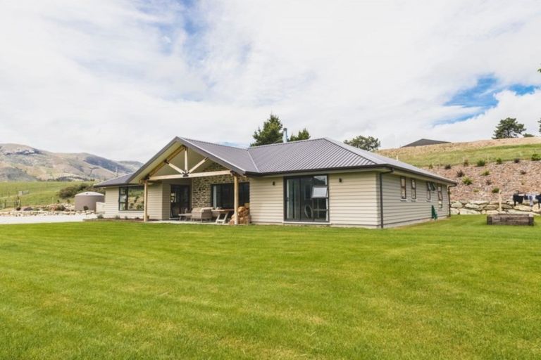 Photo of property in 64 Watkins Road, Hawea Flat, Wanaka, 9382