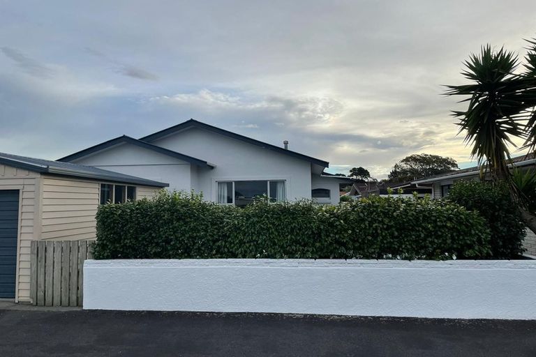 Photo of property in 14 Darnell Street, Fitzroy, New Plymouth, 4312