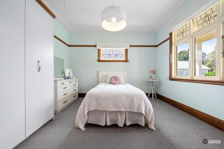 Photo of property in 5-7 Mahoe Street, Eastbourne, Lower Hutt, 5013