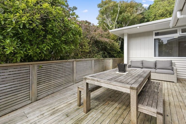 Photo of property in 73 Spencer Street, Crofton Downs, Wellington, 6035