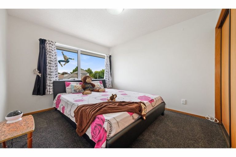 Photo of property in 2/18 Murmont Street, Bishopdale, Christchurch, 8053