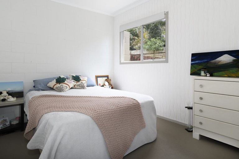 Photo of property in 22 Kingswood Road, Brookfield, Tauranga, 3110