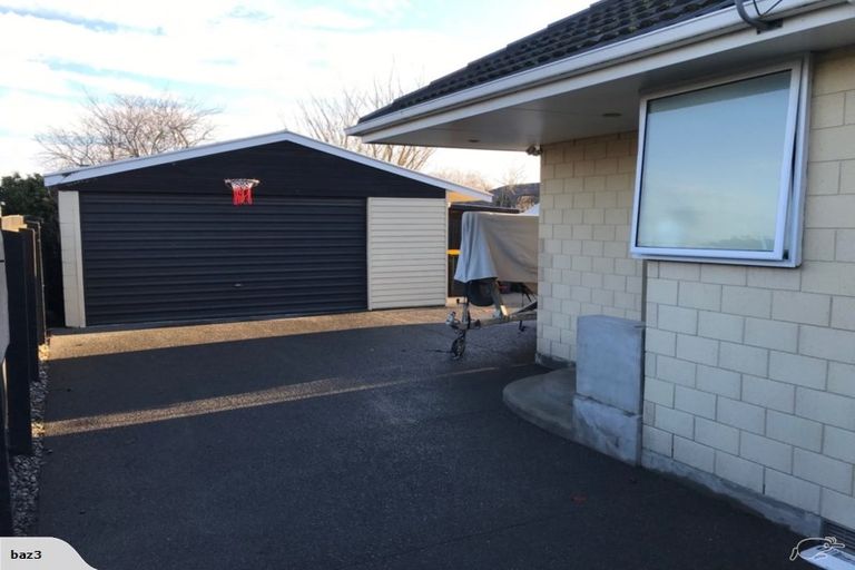 Photo of property in 19 Kinnaird Place, Hillmorton, Christchurch, 8025