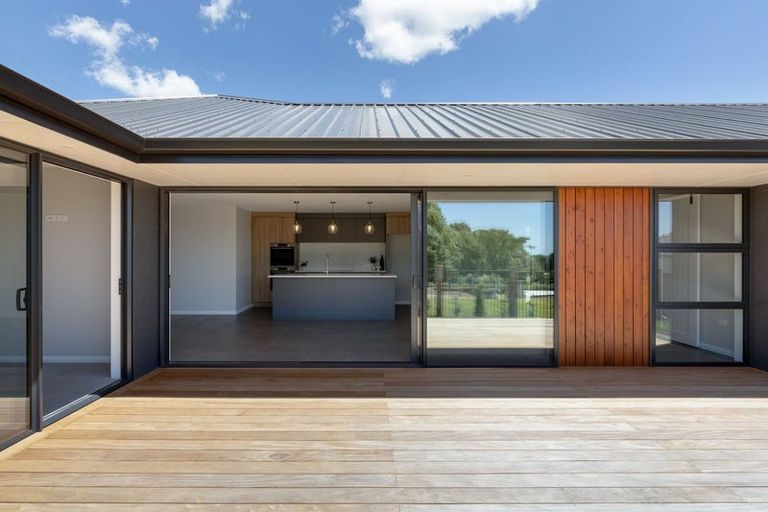 Photo of property in 16 Lusk Street, Rangiora, 7400