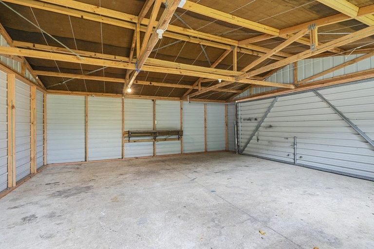 Photo of property in 11 Hamua Place, Waitara, 4320