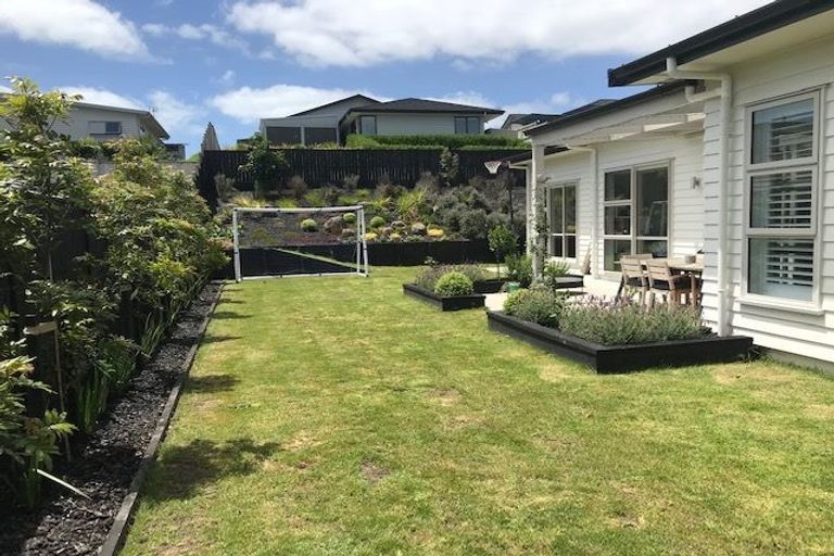 Photo of property in 8 Kaiawa Street, Beachlands, Auckland, 2018