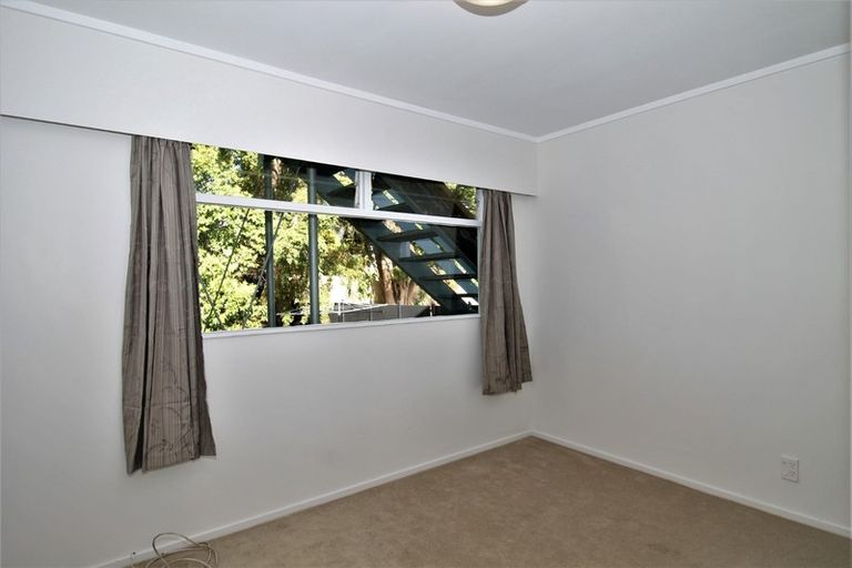 Photo of property in 23b Hill Road, Hillpark, Auckland, 2102
