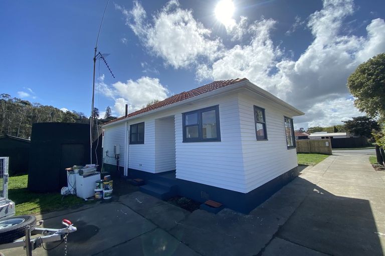 Photo of property in 70 Peat Place, Whanganui, 4500