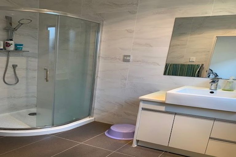 Photo of property in 16 Listack Drive, Flat Bush, Auckland, 2019