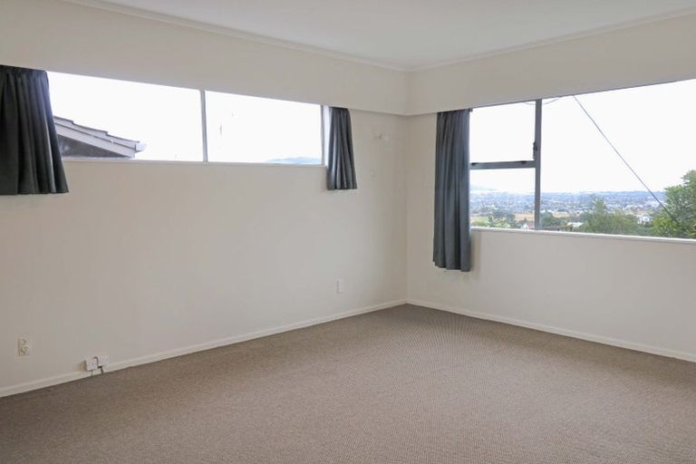 Photo of property in 42 Major Drive, Kelson, Lower Hutt, 5010