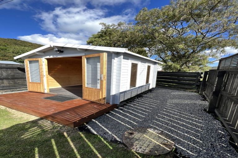 Photo of property in 4/17 Kowhai Street, Naenae, Lower Hutt, 5011