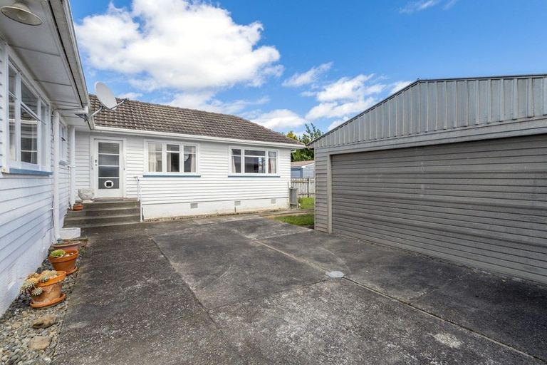 Photo of property in 9 Bowen Street, Levin, 5510
