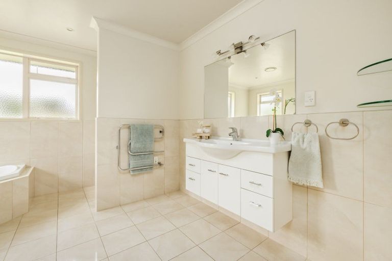 Photo of property in 39a Rowe Road, Ohauiti, Tauranga, 3173