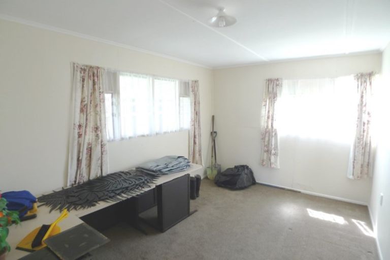 Photo of property in 17 Healy Road, Manurewa, Auckland, 2102