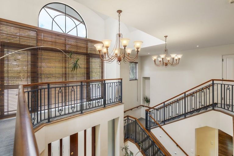 Photo of property in 156 Redoubt Road, Flat Bush, Auckland, 2019