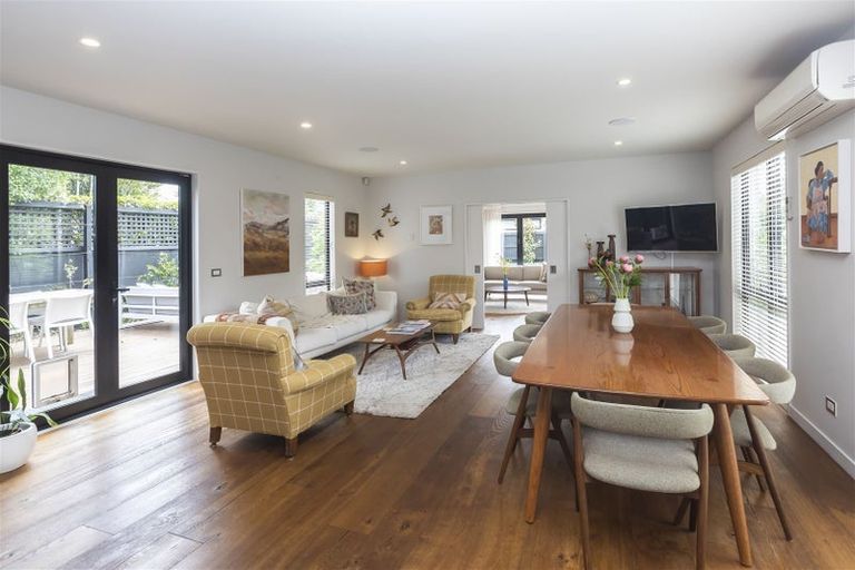 Photo of property in 28 Hawthorne Street, Strowan, Christchurch, 8052