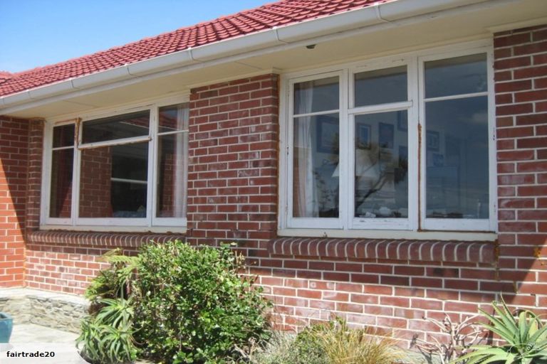 Photo of property in 33 Beachville Road, Redcliffs, Christchurch, 8081