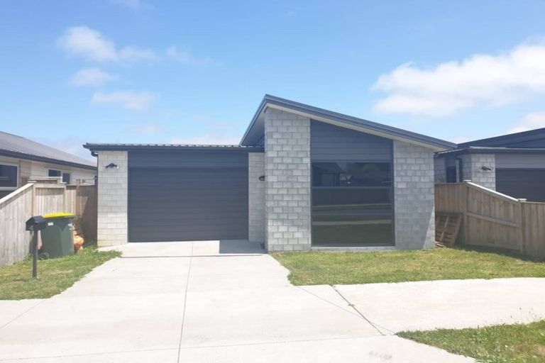Photo of property in 4 Tomairangi Crescent, Pukekohe, 2120