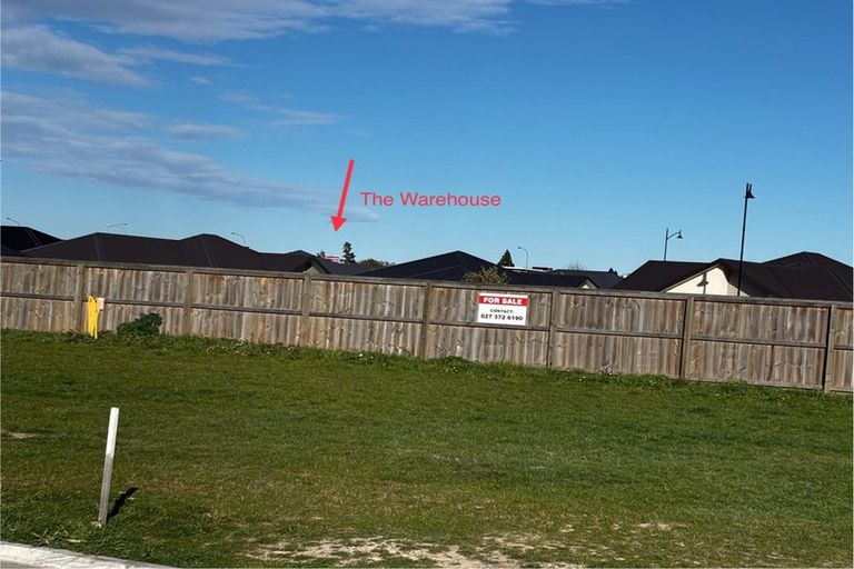 Photo of property in 1 Livingstone Place, Rangiora, 7400