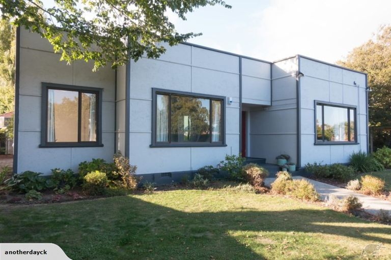 Photo of property in 1/56 Collins Street, Addington, Christchurch, 8024