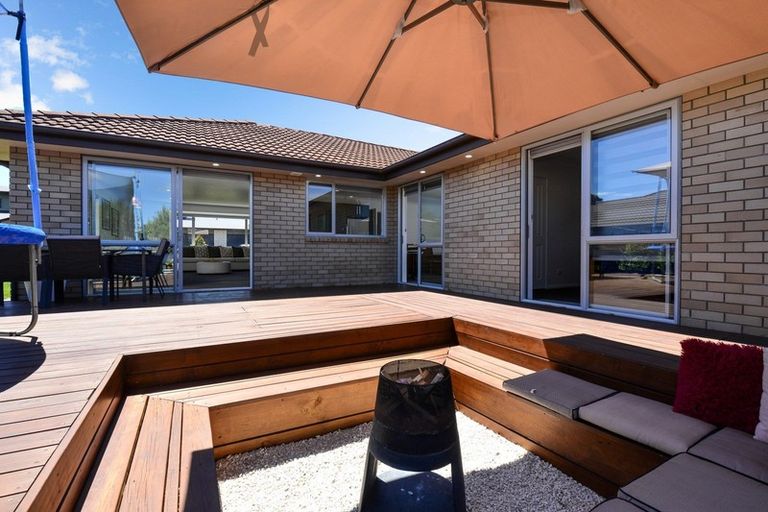 Photo of property in 5 Compton Grove, Huntington, Hamilton, 3210