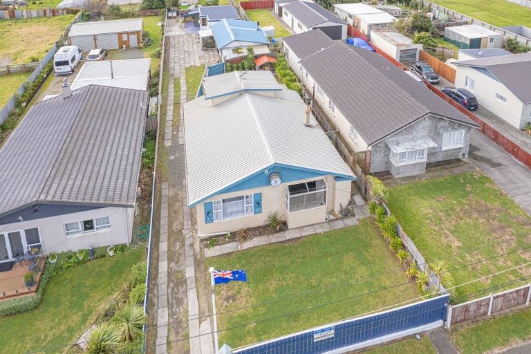 Photo of property in 26 Seafront Road, Castlecliff, Whanganui, 4501