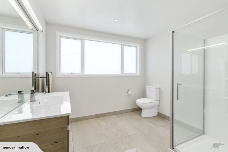 Photo of property in 1 Tuangi Way, Papamoa Beach, Papamoa, 3118