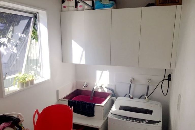 Photo of property in 1/163 Rathgar Road, Henderson, Auckland, 0610