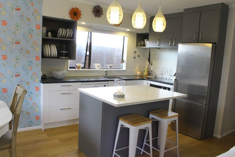 Photo of property in 52 Britannia Street, Petone, Lower Hutt, 5012