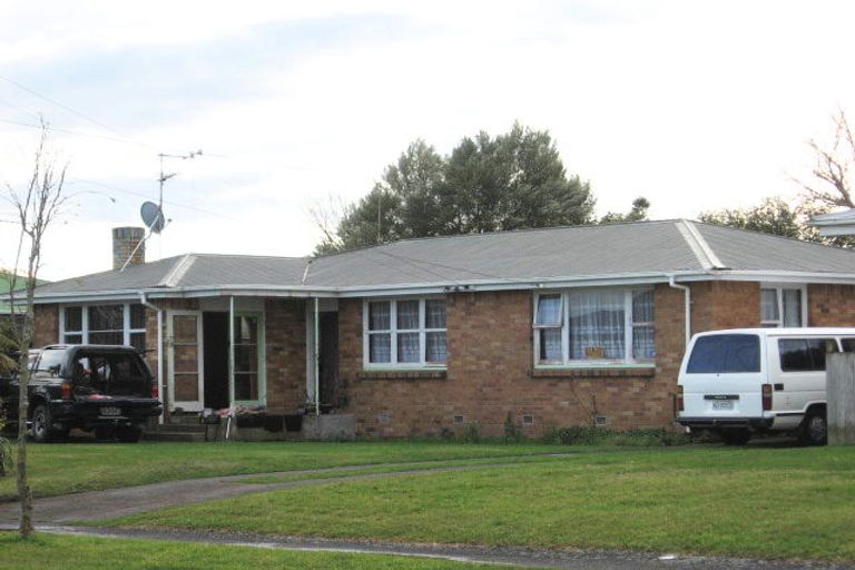 Photo of property in 1 Hendon Road, Fairview Downs, Hamilton, 3214