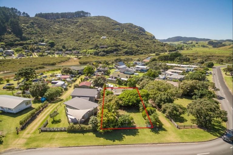 Photo of property in 54 Tauranga Bay Beach Road, Kaeo, 0478