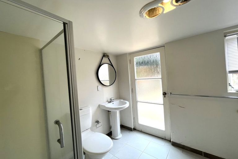 Photo of property in 12 Mander Place, Bucklands Beach, Auckland, 2012