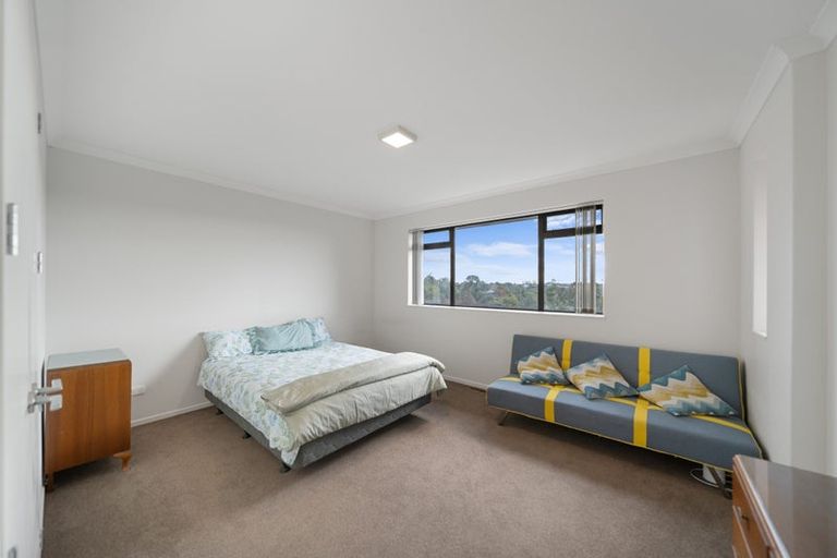 Photo of property in 5 Len Brown Place, Pukekohe, 2120