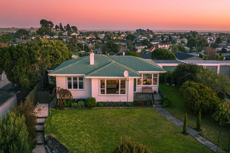 Photo of property in 33 Toi Street, Tawhero, Whanganui, 4501