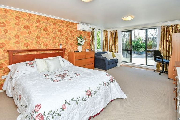 Photo of property in 75 Ridge Road, Howick, Auckland, 2014