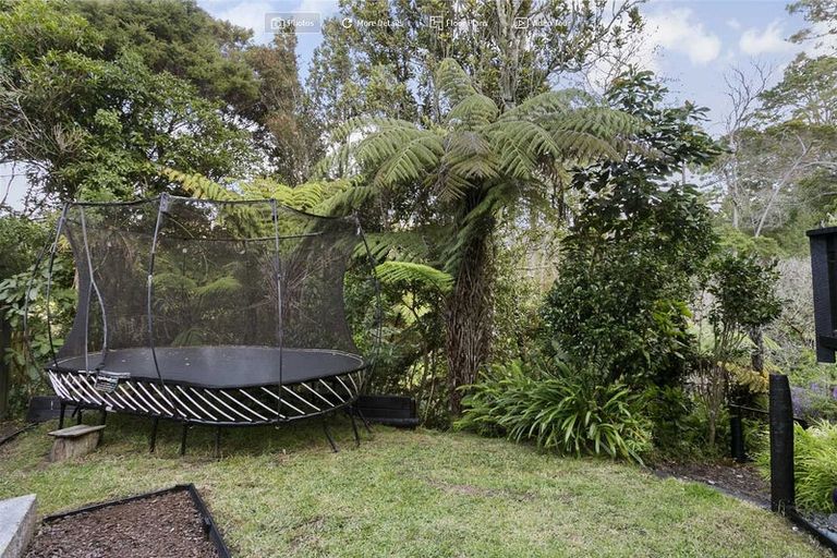 Photo of property in 1/35 Salisbury Road, Birkdale, Auckland, 0626