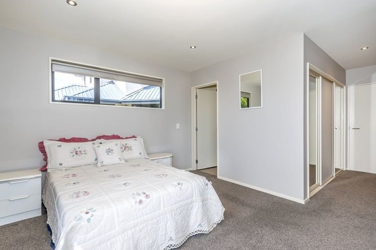 Photo of property in 10 Radiata Avenue, Parklands, Christchurch, 8083