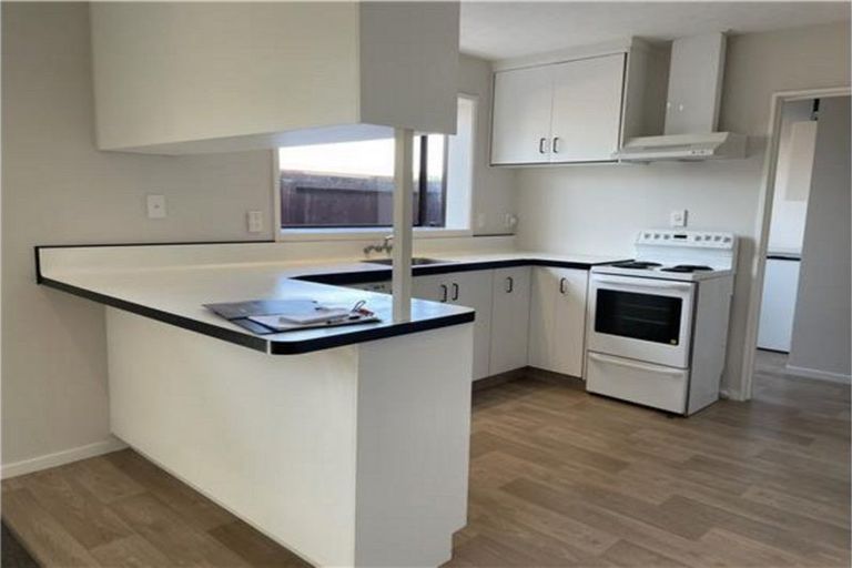 Photo of property in 35 Tivoli Place, Bishopdale, Christchurch, 8053