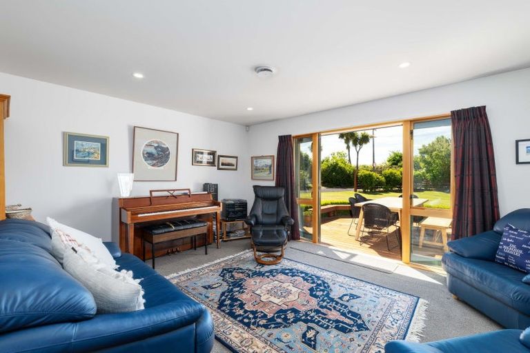 Photo of property in 55 Chinnerys Road, Woodend, 7610