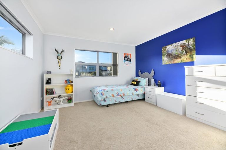 Photo of property in 31 Syrah Crescent, Ranui, Auckland, 0612