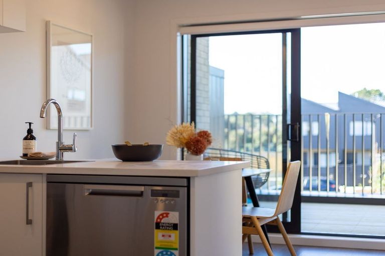 Photo of property in 25/28 Westgate Drive, Westgate, Auckland, 0614